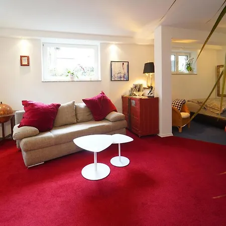 Freundliche * باد أوراش