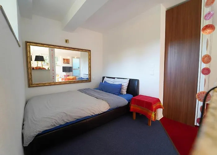 Freundliche Lägenhet